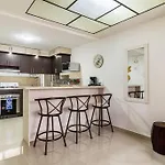 Hermoso y acogedor apartamento en Belén Rosales