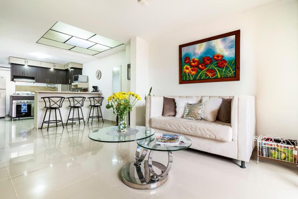 Apartamento Hermoso Y Acogedor Apartamento En Belén Rosales Medellín