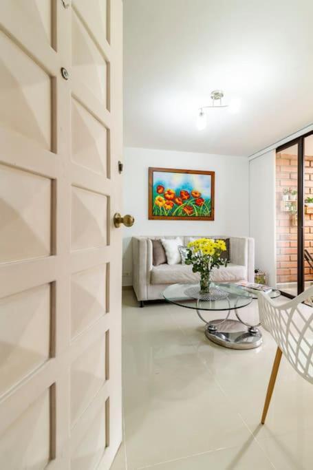 Apartamento Hermoso Y Acogedor Apartamento En Belén Rosales *